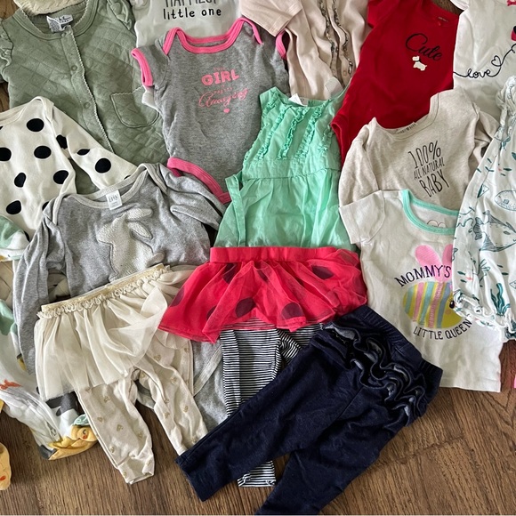 Baby Girl Bundle Lot of Clothes 0-12 months - Picture 5 of 8